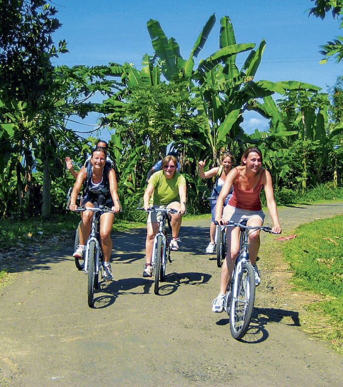 Aventures à Bali - Vol retour de nuit