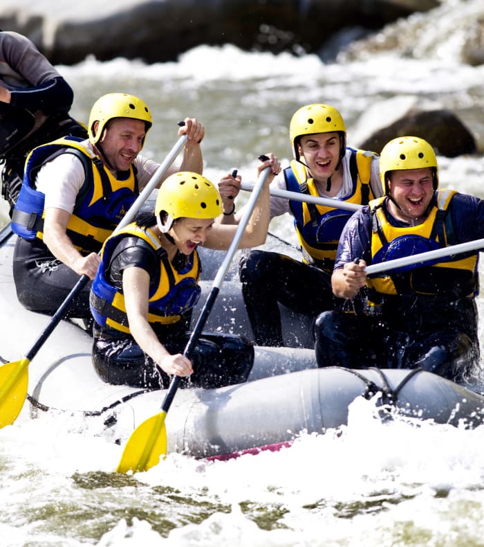 Rafting i brusende vand og multisport – Happy summer