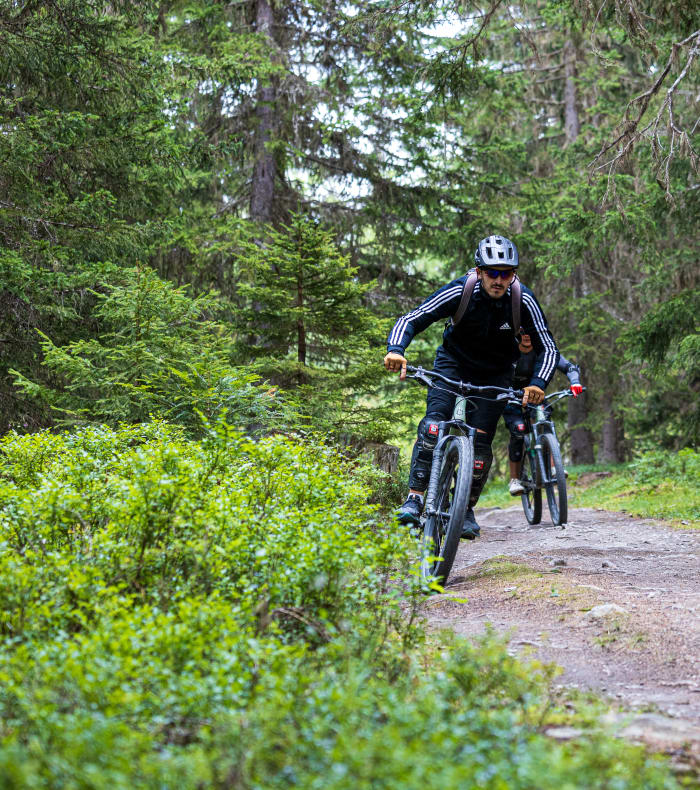 Enduro, touring og udvikling — billede 3