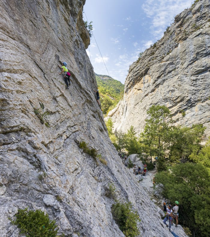 Entre ciel et terre, immersion Highline en 5 jours en camp