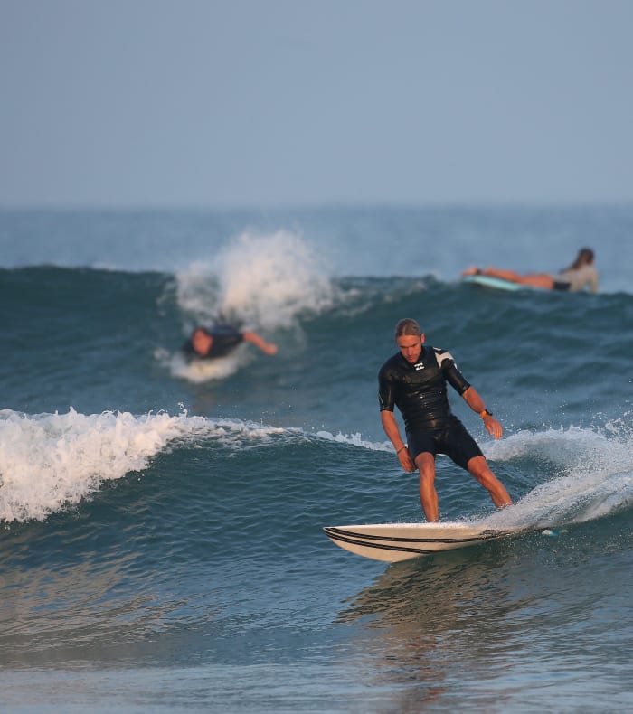 Sunny Sunny Week 18-30 ans - Surf & Chill