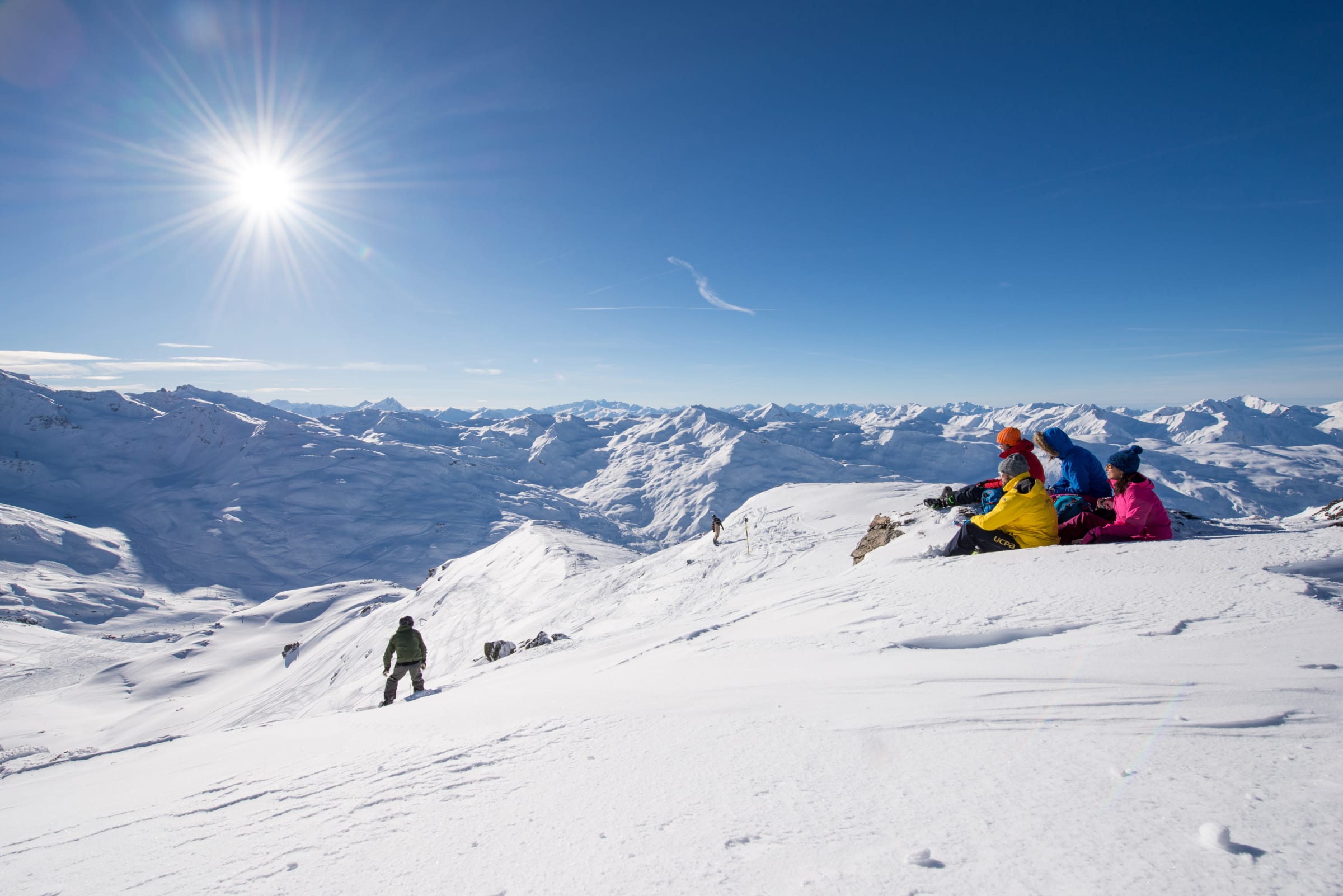 Ski- eller snowboardpakke Mini – UCPA rejse i Val Thorens