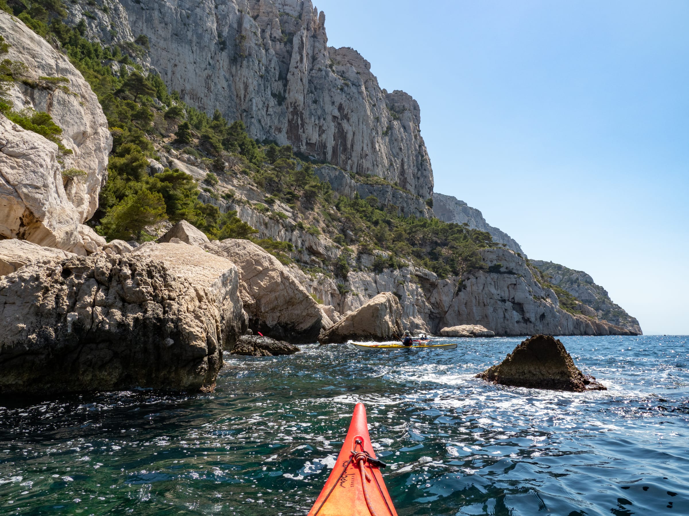 Opdag Calanques i havkajak Happy Summer – relateret UCPA rejse