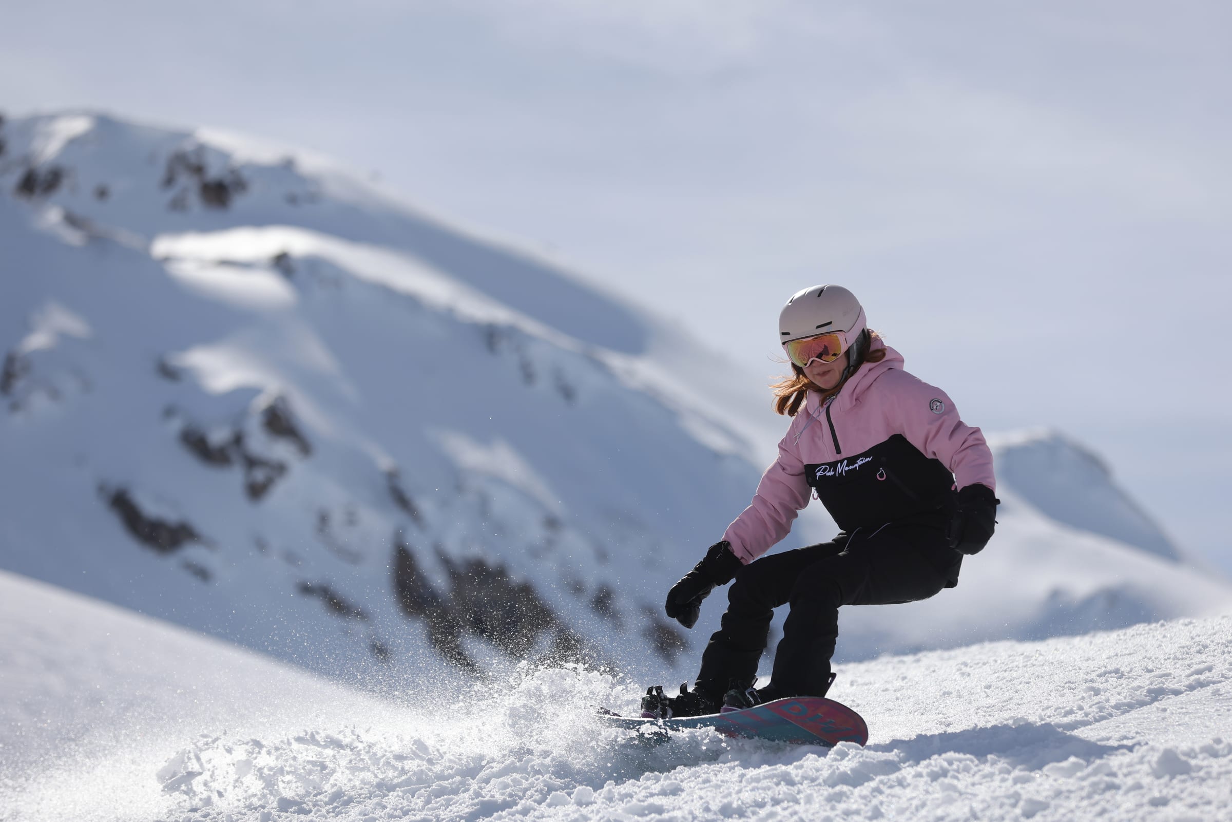 Lær at stå på snowboard på 4 dage – UCPA rejse med aktiviteter og indkvartering
