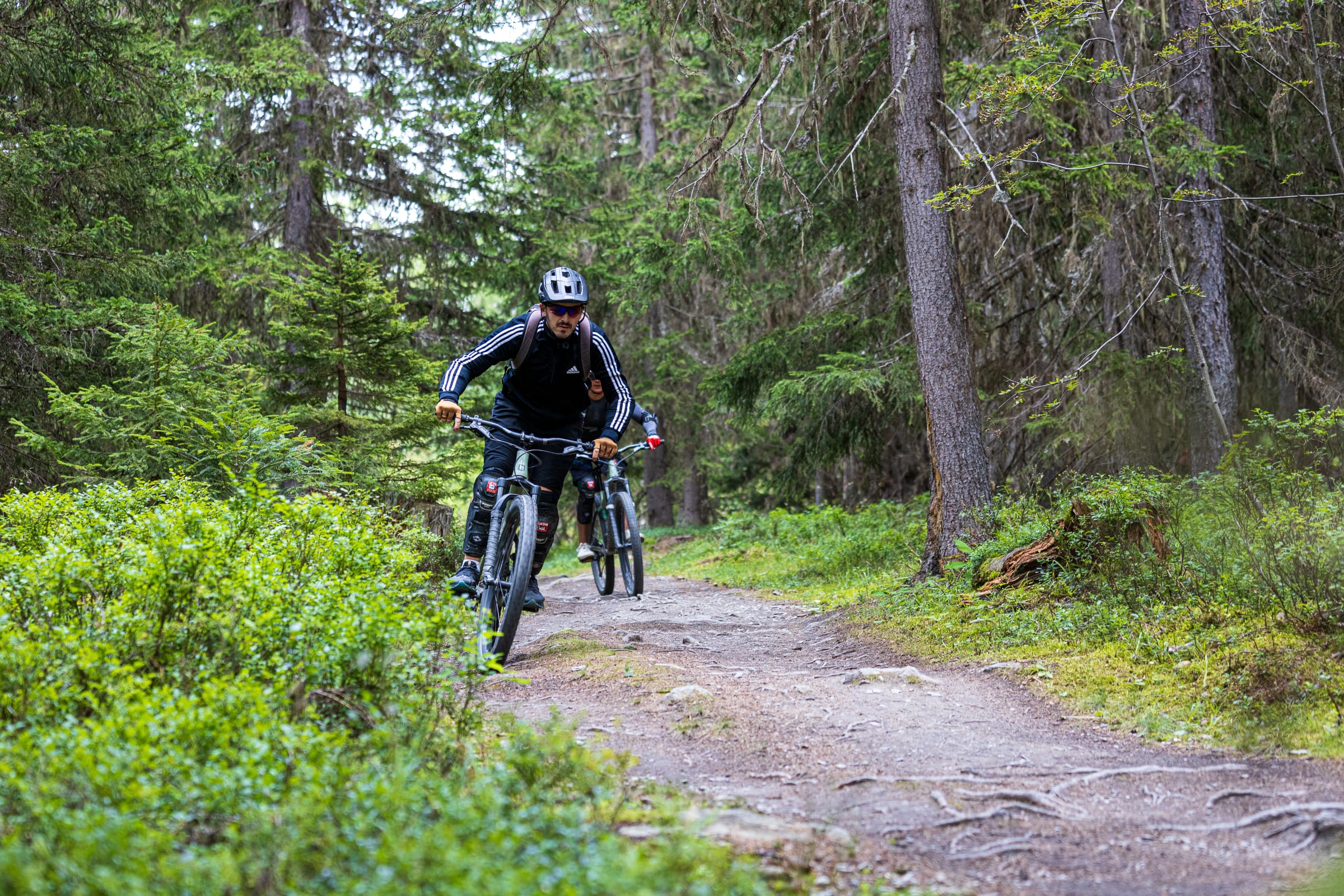 Enduro, touring og udvikling — billede 3