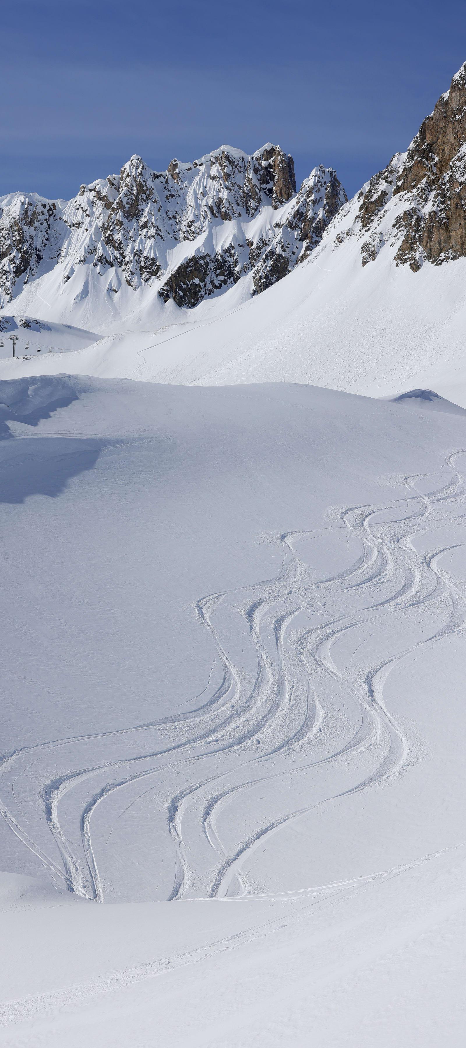 Off-piste ski All Mountain